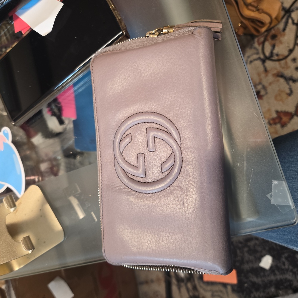 Gucci wqllet